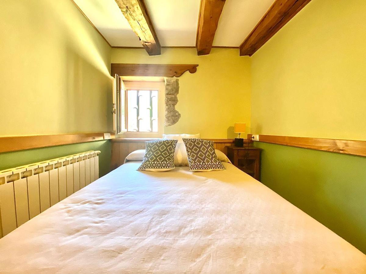 הוילה Santa Cruz de la Serós Casa Senera מראה חיצוני תמונה